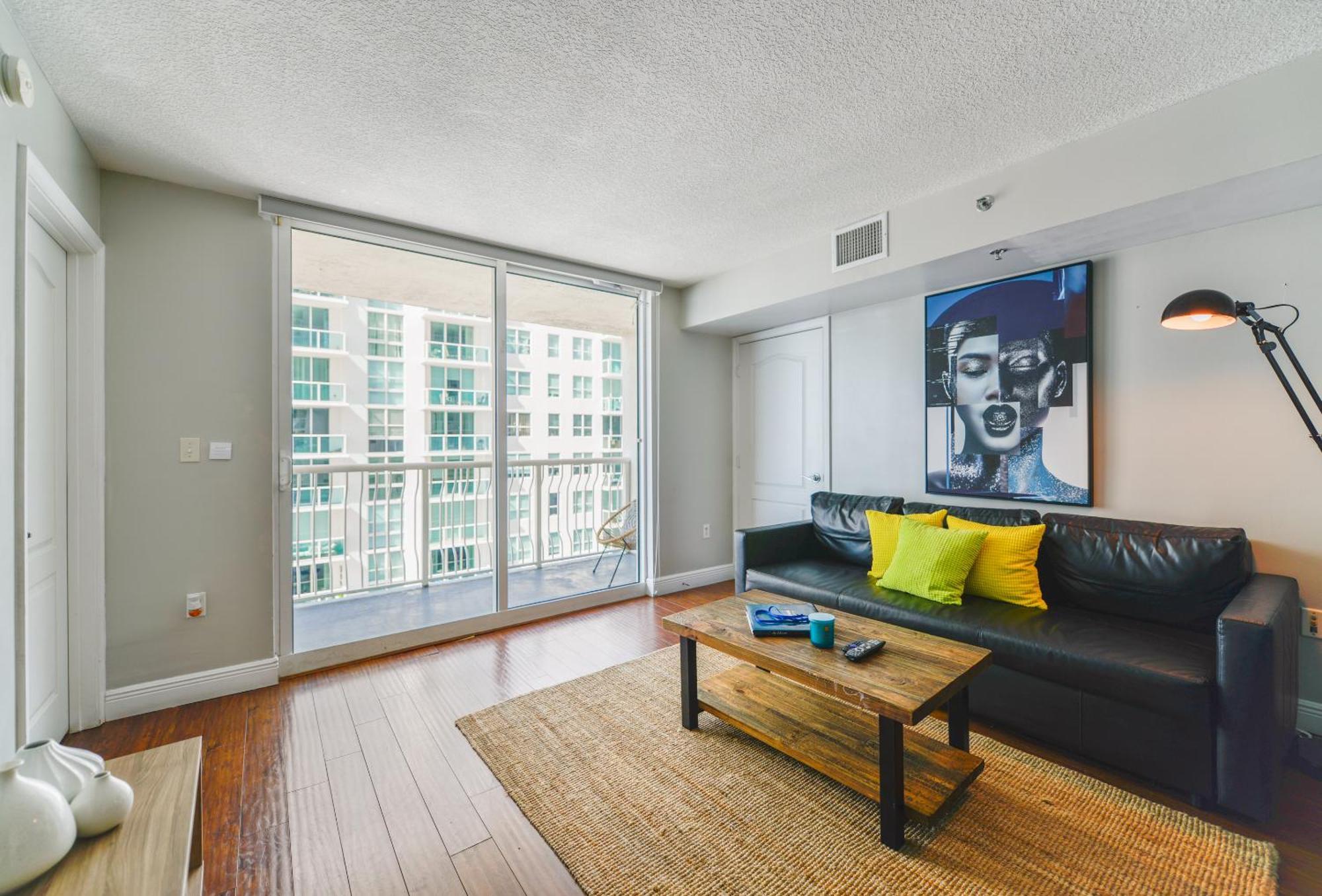 Amazing 3 Bedroom Condo At Brickell With Pool Miami Exteriör bild