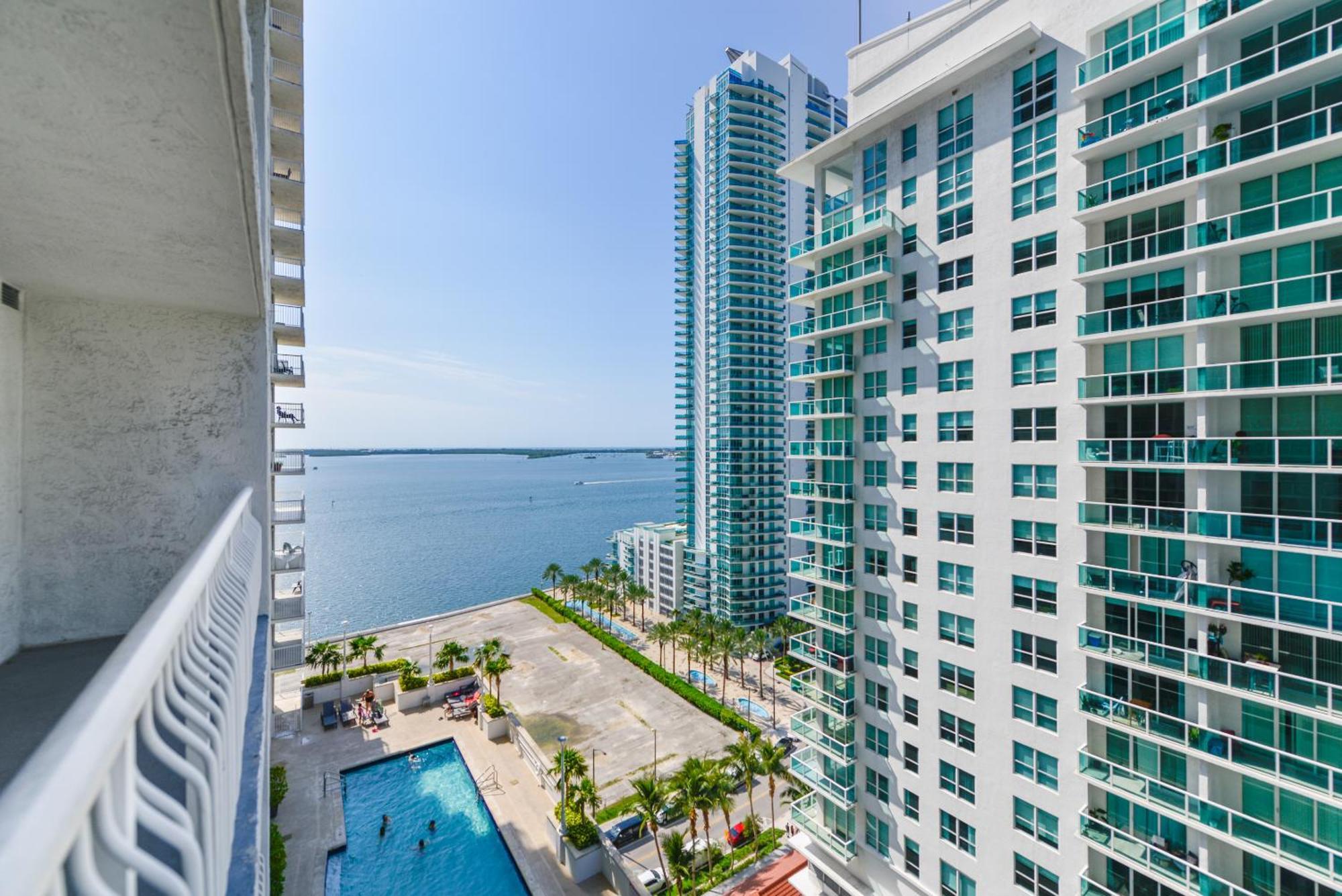 Amazing 3 Bedroom Condo At Brickell With Pool Miami Exteriör bild