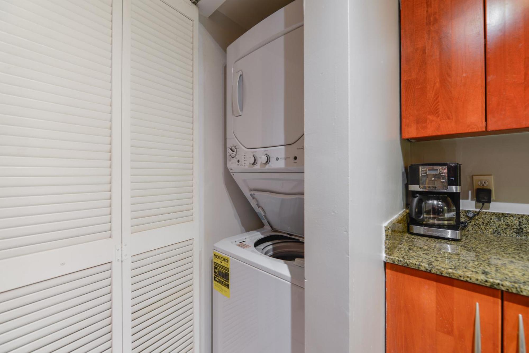 Amazing 3 Bedroom Condo At Brickell With Pool Miami Exteriör bild
